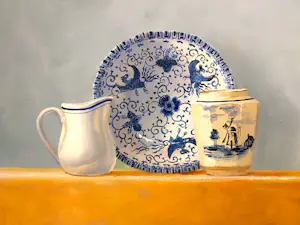 Marian van der Sanden - Stilleven met porselein en antiek opdraai poppetje kopen? Bied vanaf 325!