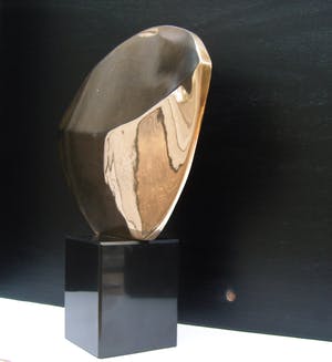 Brons (Onbekend) - asymmetrisch geometrische sculptuur 8,5 kg!! kopen? Bied vanaf 300!