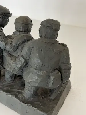 Niet of onleesbaar gesigneerd - de 3 Mariniers kopen? Bied vanaf 1!