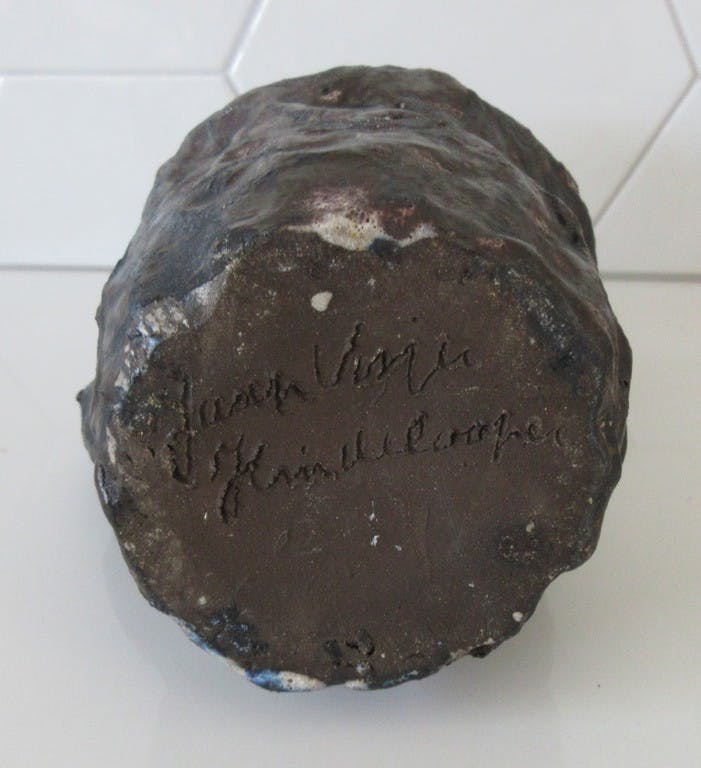 Niet of onleesbaar gesigneerd - Jaap Visser - Grillige vormgegeven Unica vaas kopen? Bied vanaf 1!