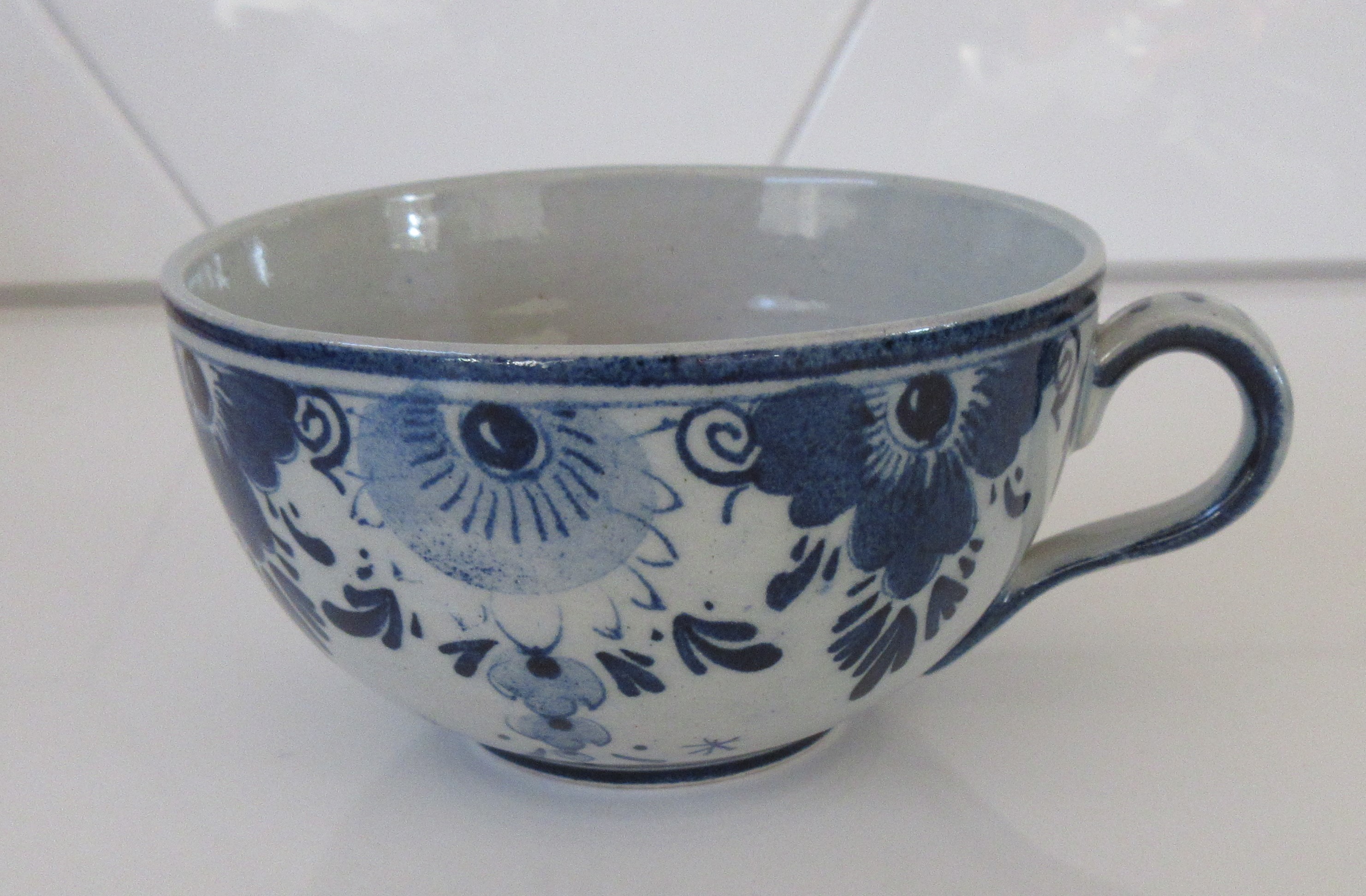 Plateelfabriek Schoonhoven N.V. - Vier platelen kop en schotels decor Delfts kopen? Bied vanaf 26!