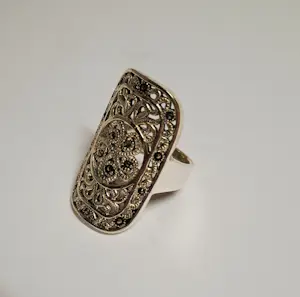 Nieuwe Vintage handgemaakte echte Zwitserse marcasiet setting kopen? Bied vanaf 80!