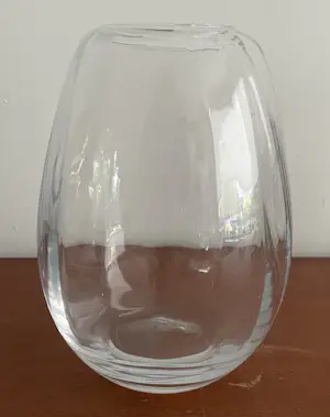 Kristalunie Maastricht - Vaas met verticale optiek kopen? Bied vanaf 20!