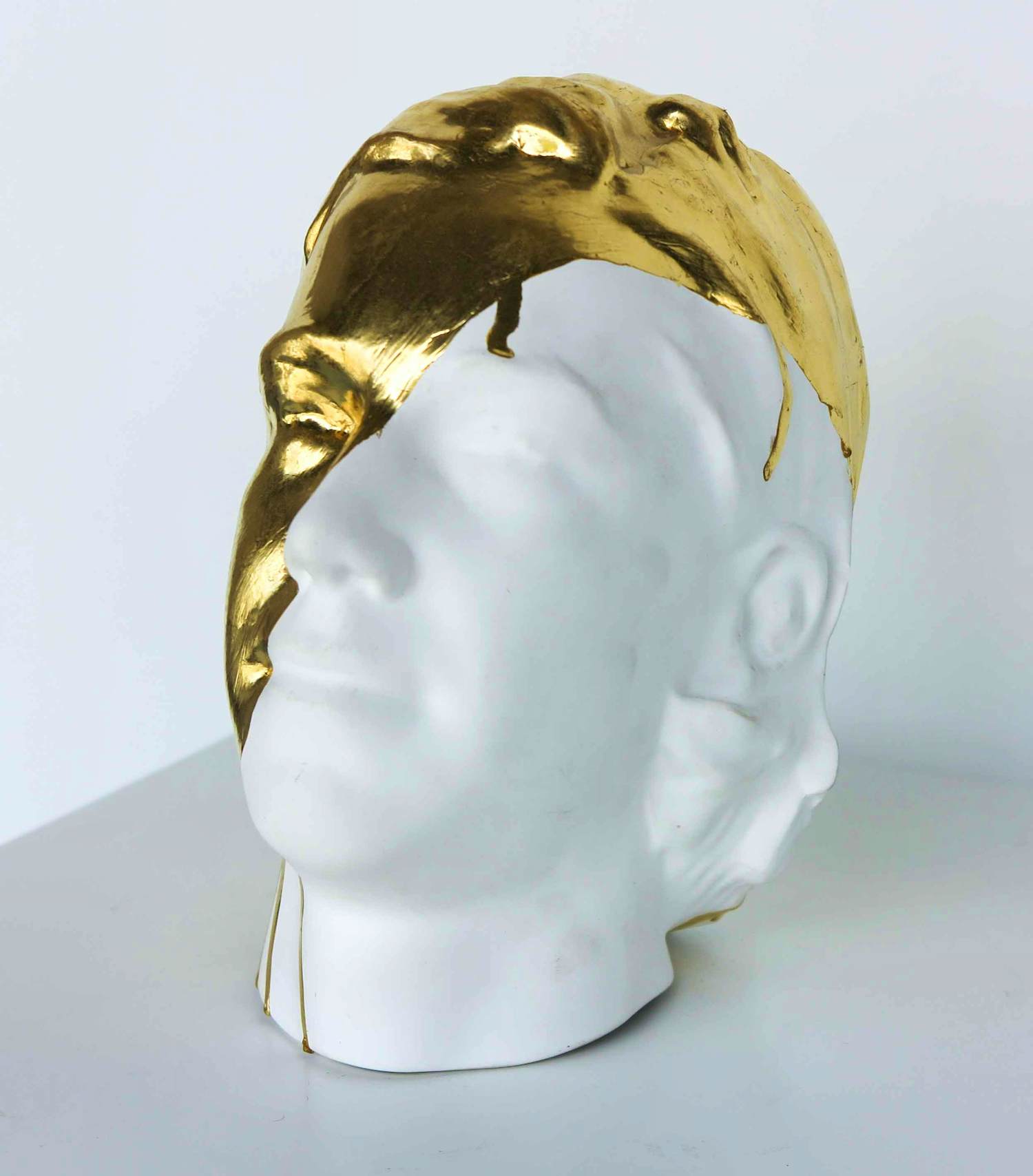 Monique Cornelisse - Porselein, Golden Boy verkocht voor € 200!