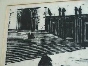 Niet of onleesbaar gesigneerd - Ingelijste houtsnede, Nonnen wandelend in de storm – 1966 kopen? Bied vanaf 1!