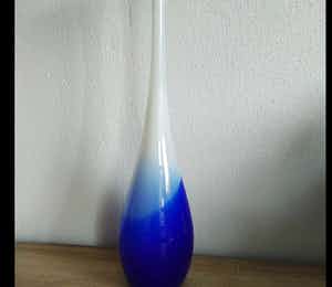 Royal Leerdam - Blauw/wite vaas van Royal Leerdam verkocht voor € 75!