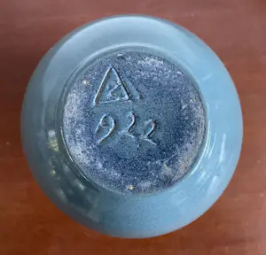 Aardewerkfabriek Katwijk en Klinkenberg Zeist - Groen blauwe art deco vaas model 922 kopen? Bied vanaf 50!