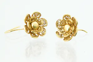 Leuke set 14 karaats geel-gouden Filigrain "bloem" oorsieraden - gekeurd kopen? Bied vanaf 60!