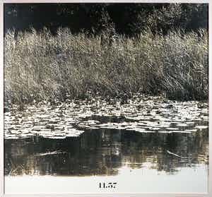 Hans Biezen - Zwart-witfoto, 11.37 - Ingelijst (Groot) verkocht voor € 1!