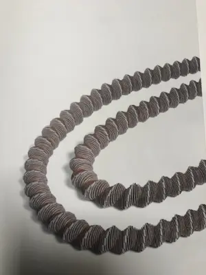 Nel Linssen - Papieren sieraden kopen? Bied vanaf 20!