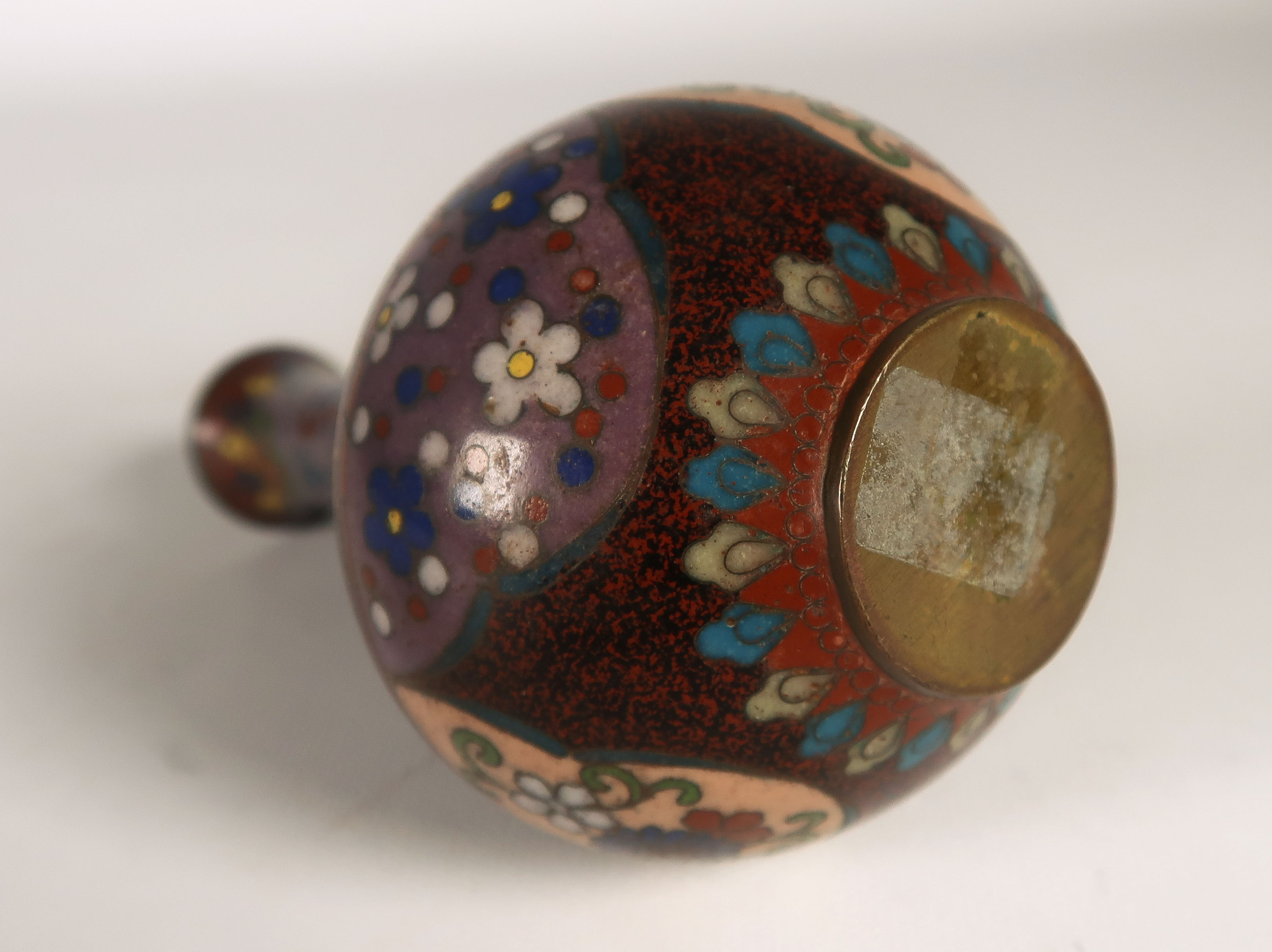 Niet of onleesbaar gesigneerd - Emaille op koper, Japans cloisonné vaasje kopen? Bied vanaf 1!