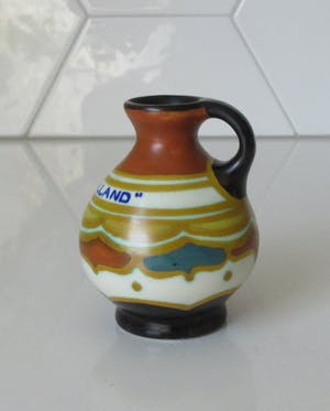 Plateelbakkerij Zenith - Bibelot platelen kannetje met mat decor kopen? Bied vanaf 1!