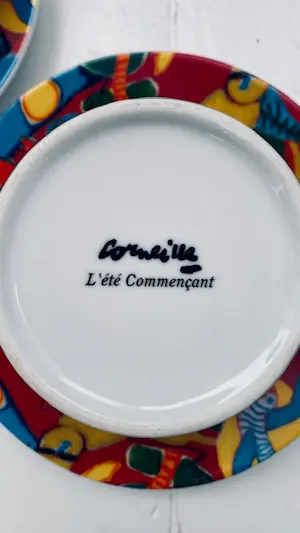 Corneille - set van 2 kop en schotels (porselein) in kleurrijk diermotief kopen? Bied vanaf 40!