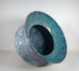 Peter von Hartsvelt Müller - Aardewerk, Blauwe pot met brede hals kopen? Bied vanaf 70!