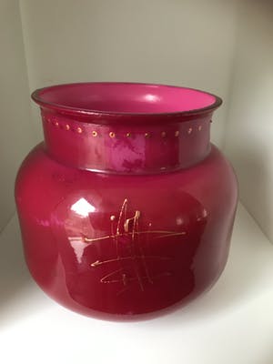 Marianne Bey - Pink Woman kopen? Bied vanaf 30!