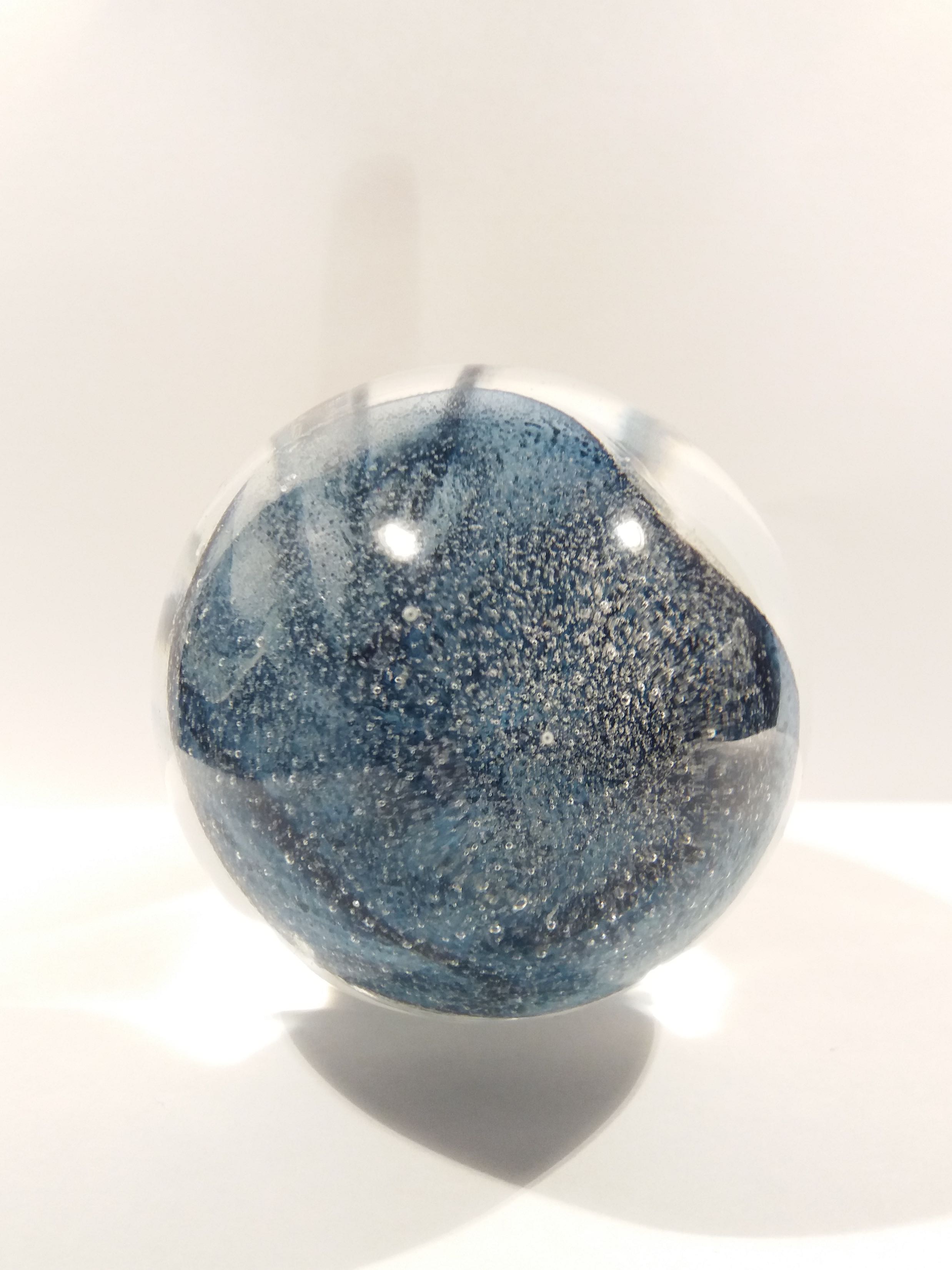 Niet of onleesbaar gesigneerd - 3D jellyfish Presse-papier Glow in the Dark kopen? Bied vanaf 1!