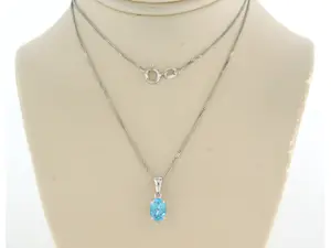 14k wit gouden collier met hanger bezet met topaz tot. 0,85ct kopen? Bied vanaf 160!