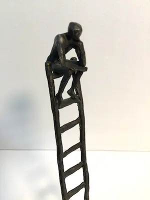 Corry Ammerlaan - Sculptuur “ De denkende mens “ originele versie kopen? Bied vanaf 35!