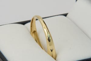 2522 - mooie 18 krt goud & 0.35ct diamanten ring - met 0.40ct saffier! kopen? Bied vanaf 270!