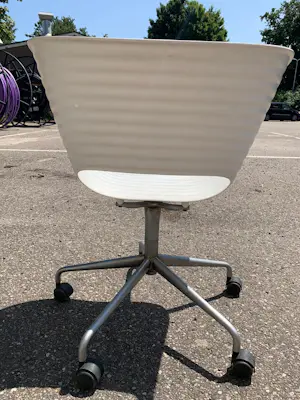 Vitra - 4 x Vitra Tom Tac draaistoelen by Ron Arad uit 1999 kopen? Bied vanaf 600!