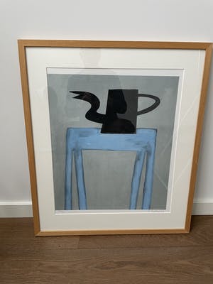 Klaas Gubbels - Zwarte kan op blauwe tafel kopen? Bied vanaf 350!