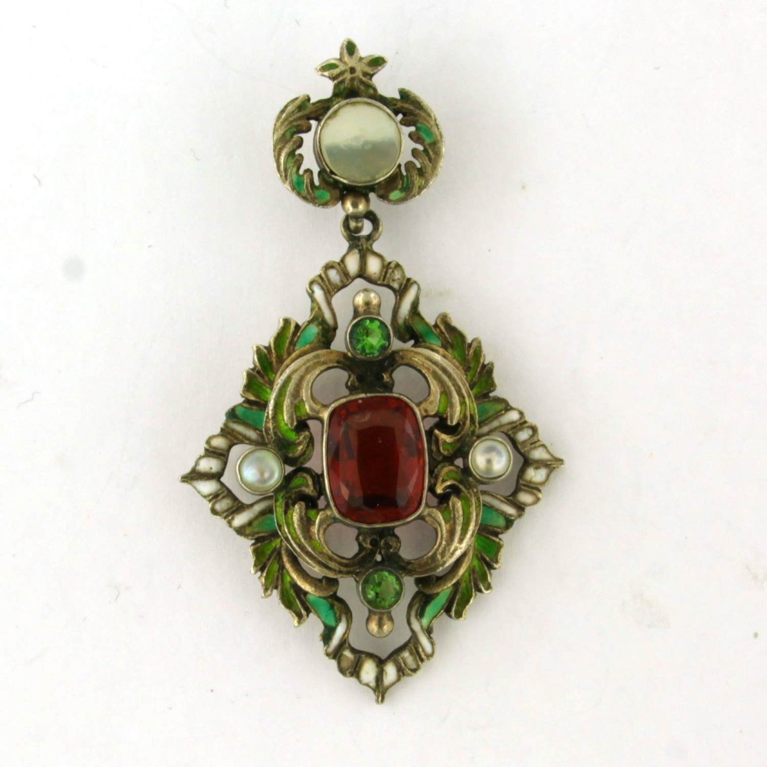 Zilveren hanger versierd met emaille en bezet edelstenen kopen? Bied vanaf 75!