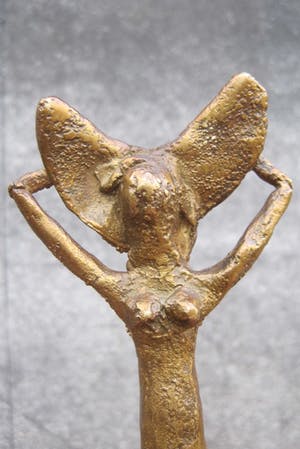 Brons (Onbekend) - Vrouw met hoed. kopen? Bied vanaf 45!