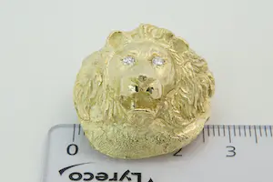 14 - Grote gedetailleerde 14Krt geel-goud Leeuwenkop hanger met diamant kopen? Bied vanaf 960!