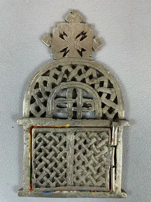 Ethiopie - 220211 - Ethiopian Coptic metall altar with handpainted icon. kopen? Bied vanaf 65!