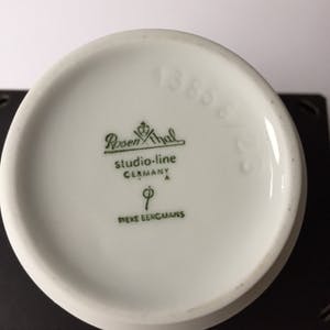 Pieke Bergmans - Reunion vaas biscuit (mat) porselein h 21,5 cm voor Rosenthal kopen? Bied vanaf 159!