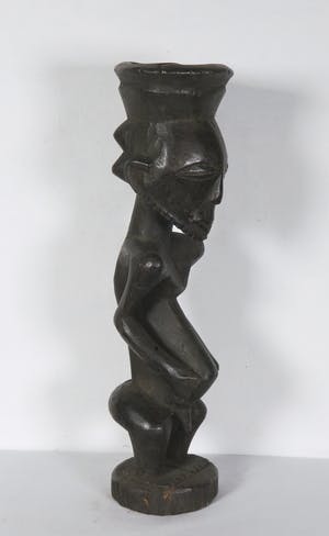 Hemba - Houten voorouderbeeld met baard en bovenop ruimte voor magische stof kopen? Bied vanaf 1!