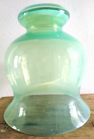 Niet of onleesbaar gesigneerd - schitterende glazen vaas XL kopen? Bied vanaf 1!