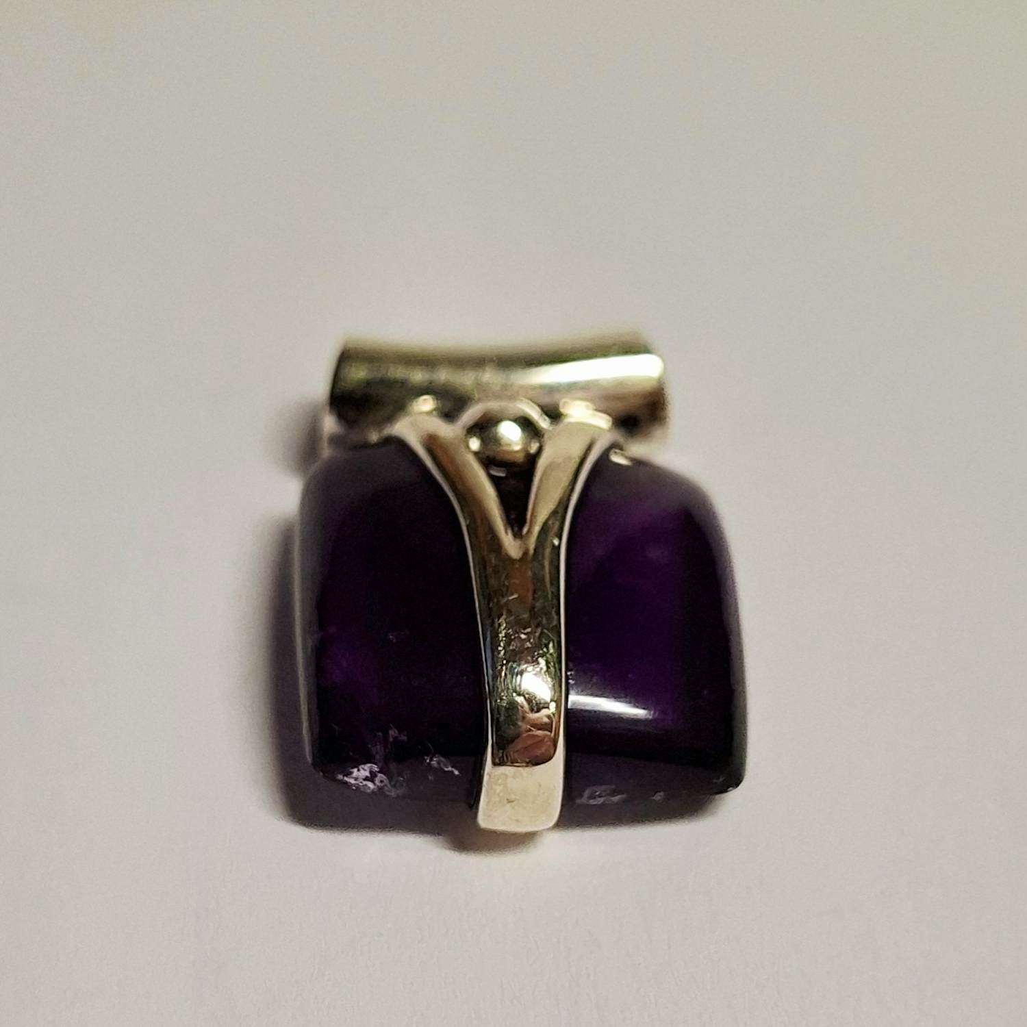 Zilveren design Hanger met Amethist verkocht voor € 50!