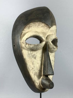 Dogon - 200365 - Tribal used African Mask from the Mahongwe - Gabon. kopen? Bied vanaf 45!