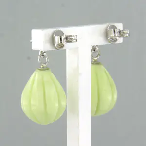 18k gouden oorhangers met limoen chrysopraas en briljant geslepen diamant kaufen? Bieten Sie von 385!