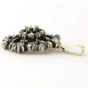 14k geel goud en zilver hanger met roos diamant totaal circa 0.50ct – G/H - SI kopen? Bied vanaf 750!