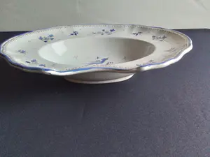 Niet of onleesbaar gesigneerd - Art deco scheerbekken van Gabriel Fourmaintroux - Frankrijk -periode circa 1930 kopen? Bied vanaf 1!