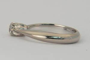 2506- witgouden & diamanten dames ring- 18krt -  0.15ct / E-F VS Bolsjewiek kopen? Bied vanaf 130!