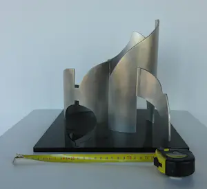 Margot Zanstra - Metalen sculptuur, Zonder titel + boek! kopen? Bied vanaf 150!