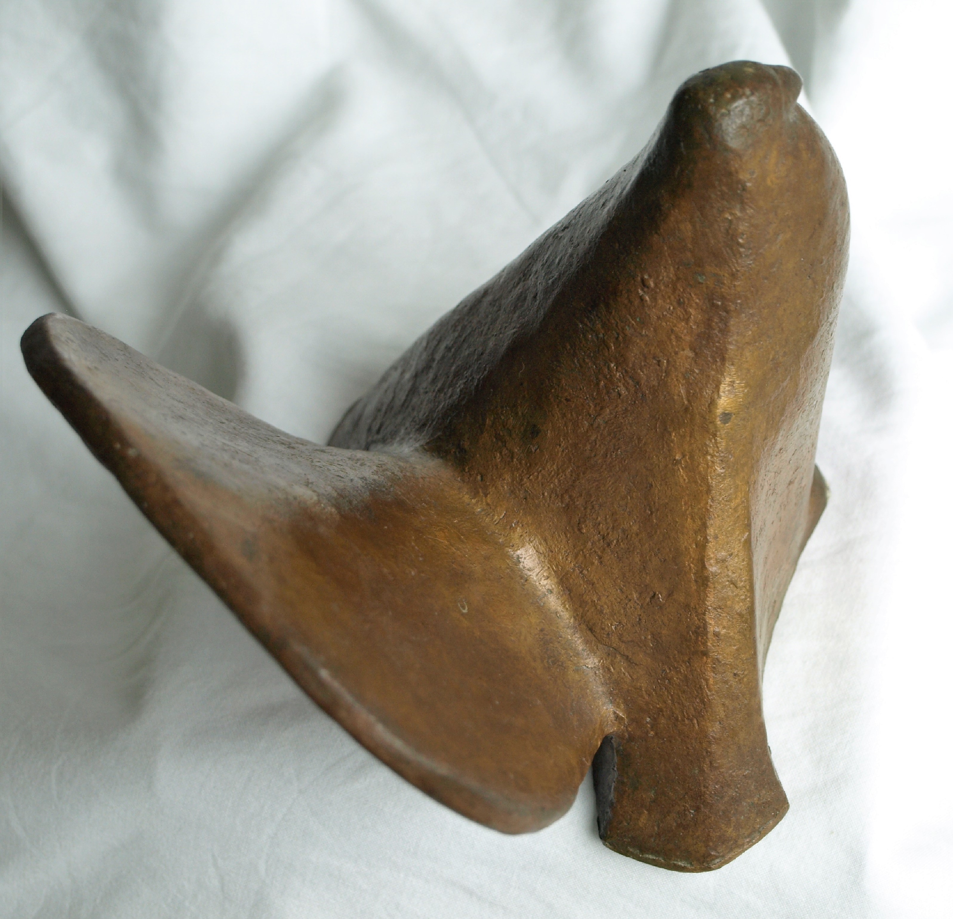 Niet of onleesbaar gesigneerd - Bronzen beeld , Duif / Doffer  kopen? Bied vanaf 1!