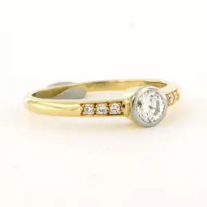 RICHARZ - 18k bicolour gouden ring met briljant geslepen diamant tot. 0.33ct kopen? Bied vanaf 460!