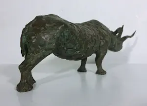 Hetty Heyster - Brons, Neushoorn kopen? Bied vanaf 500!