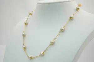 10 - Klassiek en fijn 18 karaats geel-gouden staafjes collier - 14 parels kopen? Bied vanaf 310!