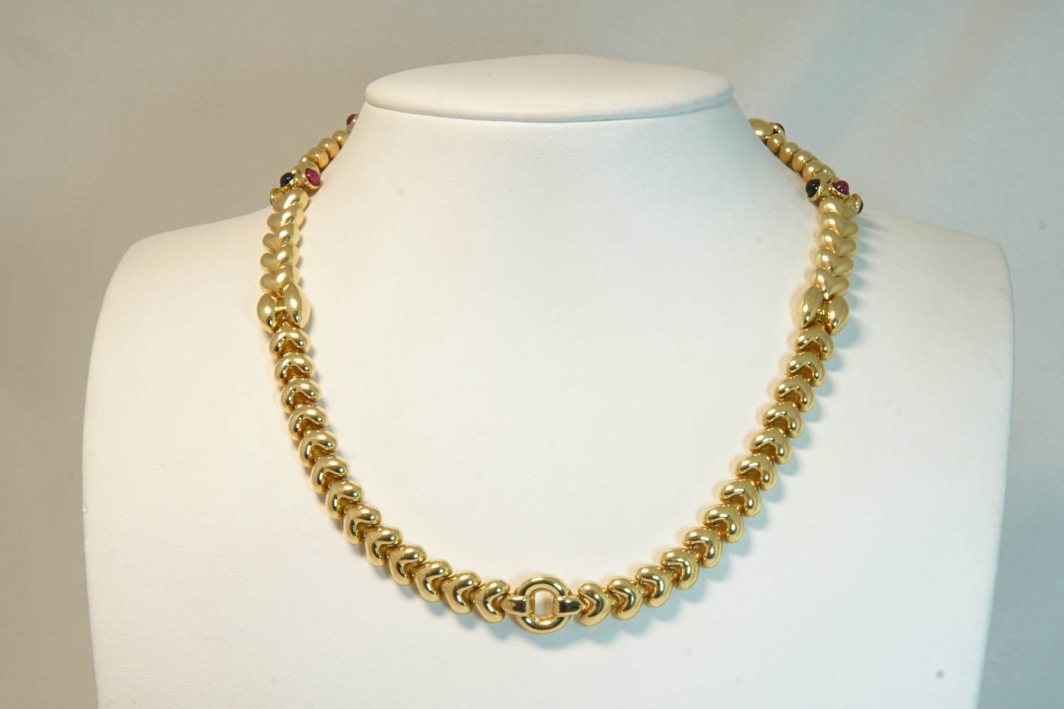 03 - Exclusief 18 Krt geelgouden collier met hartvormige schakels verkocht voor € 3480!