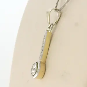 14k wit gouden collier met bicolour gouden hanger met diamant - 45 cm kopen? Bied vanaf 320!