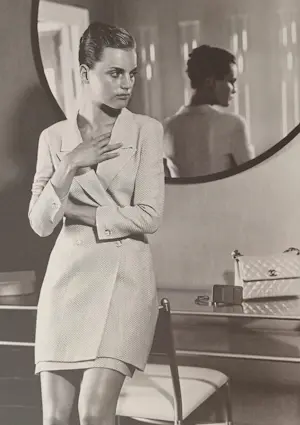 Buy Karl Lagerfeld - Fotolitho Guinevere van Seenus Chanel 1996? Bid from 50!