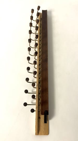 Ico Parisi - Fratelli Reguitti - Luxe Stropdashanger / Mid Century design Italy (ZELDZAAM) kopen? Bied vanaf 40!