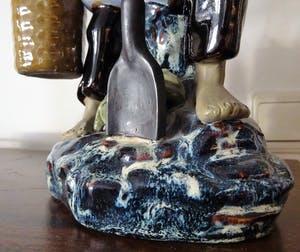 Niet of onleesbaar gesigneerd - Chinese man met werktuig kopen? Bied vanaf 1!