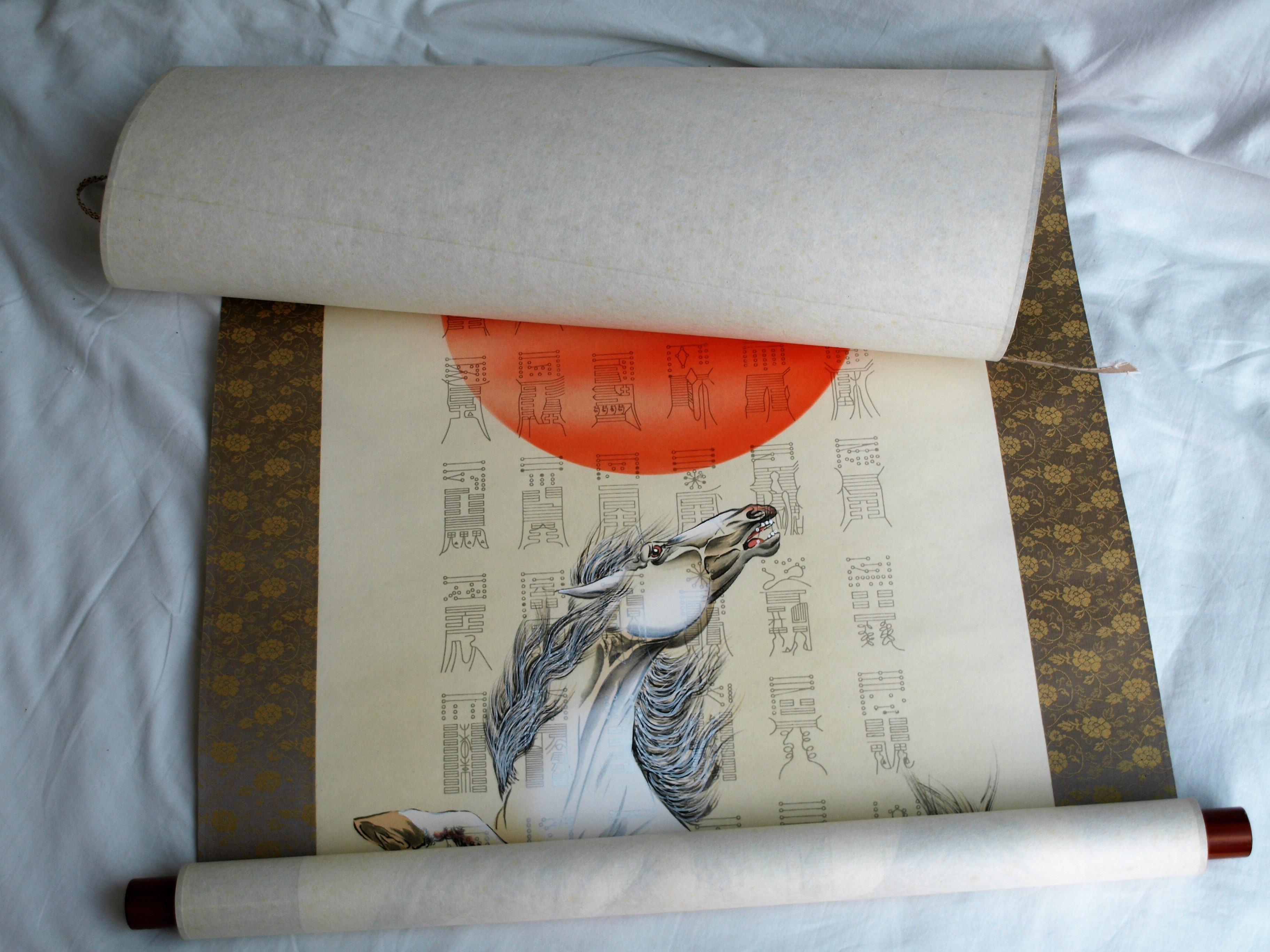 Niet of onleesbaar gesigneerd - Japanse scroll , Paard - Inkt en verf op doek, opgerold op houten stok kopen? Bied vanaf 1!