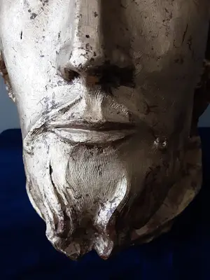 Niet of onleesbaar gesigneerd - Prachtig Verguld Christushoofd kopen? Bied vanaf 1!